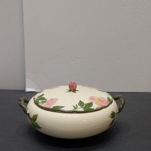Franciscan Desert Rose 8” Covered Casserole Dish & Lid VTG USA 149